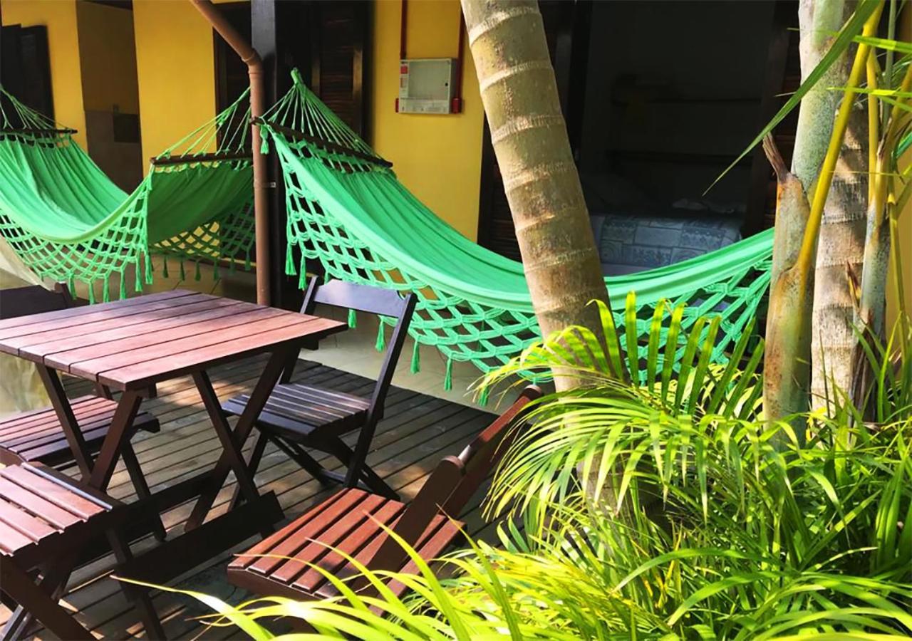 Suíte com Vista do Jardim